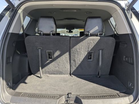 Used 2020 GMC Acadia SLT image 22