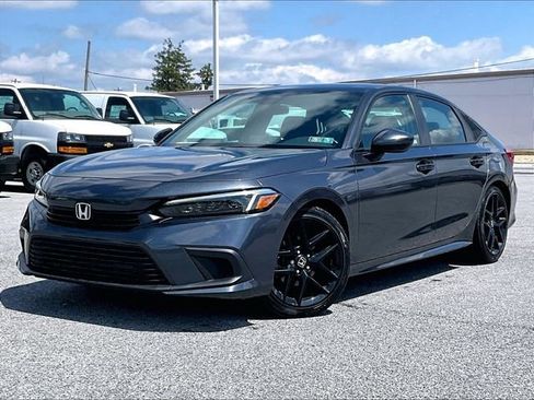 Used 2024 Honda Civic Sport image 2