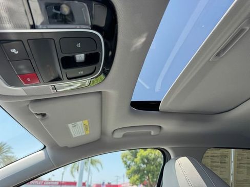 Used 2025 Hyundai Tucson SEL FWD image 24
