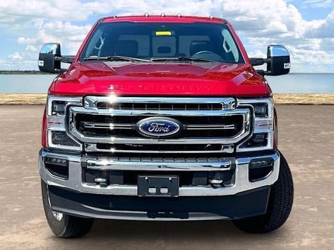 Used 2021 Ford F250 Lariat w/ Lariat Ultimate Package AWD/4WD image 2