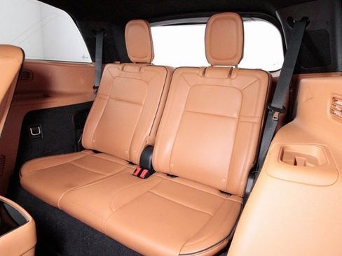 Used 2020 Lincoln Aviator Black Label w/ Dynamic Handling Package image 29