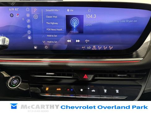Used 2024 Buick Envision Preferred AWD/4WD image 22