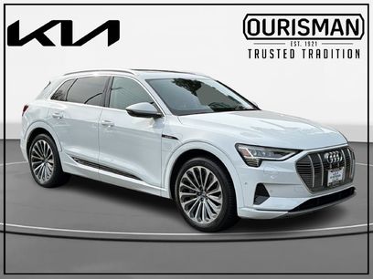 Used 2019 Audi e-tron Prestige w/ Prestige Package