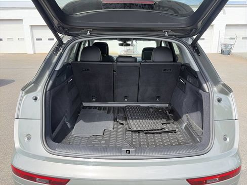 Used 2024 Audi Q5 2.0T Premium AWD/4WD image 34