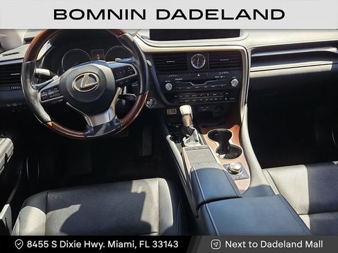 Used 2021 Lexus RX 350L FWD w/ Premium Package image 9