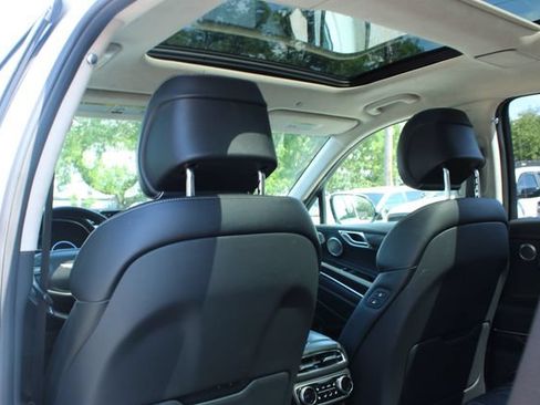 Used 2022 Genesis GV80 3.5T w/ Prestige Package 07 AWD/4WD image 34