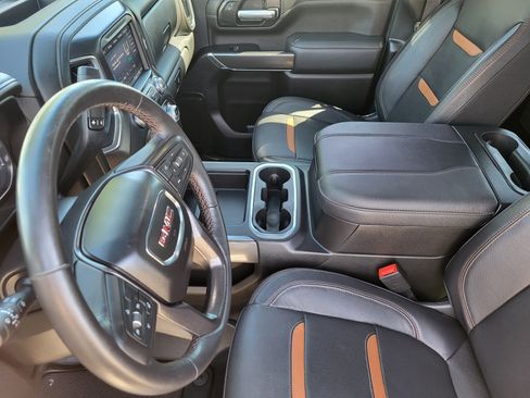 Used 2023 GMC Sierra 2500 AT4 w/ Gooseneck/5TH Wheel Package AWD/4WD image 12