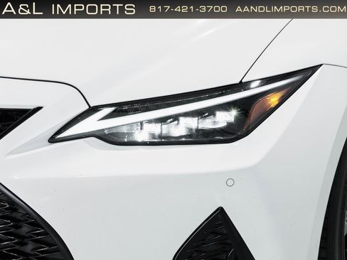 Used 2022 Lexus IS 350 F Sport RWD image 28