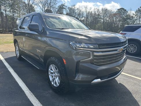 Used 2021 Chevrolet Tahoe LT image 3