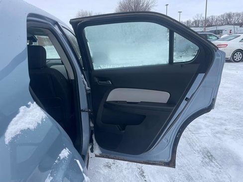 Used 2014 Chevrolet Equinox LS image 28