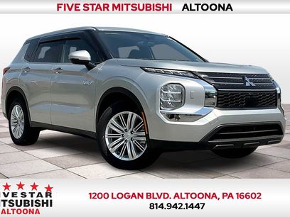 New 2025 Mitsubishi Outlander ES