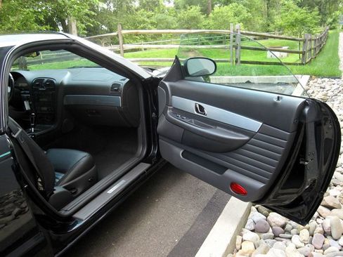 Used 2002 Ford Thunderbird image 29