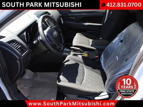 New 2026 Mitsubishi Outlander Sport LE AWD/4WD image 12