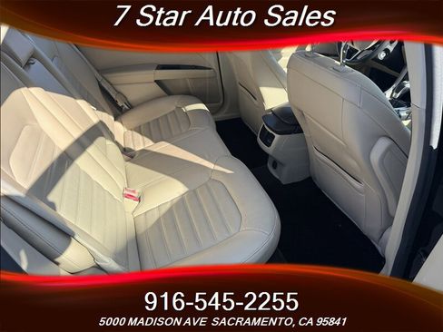 Used 2014 Ford Fusion SE w/ Equipment Group 202A image 19