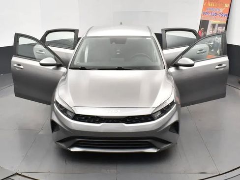 Used 2023 Kia Forte LXS image 10