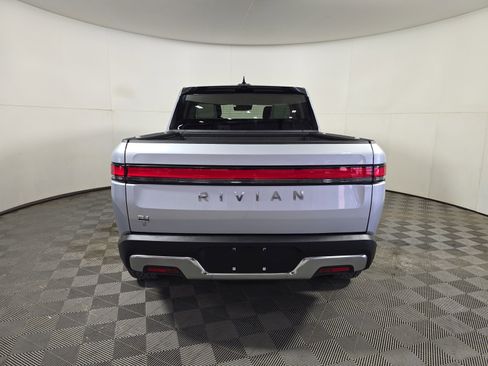 Used 2025 Rivian R1T Adventure AWD/4WD image 4