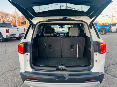 Used 2018 GMC Acadia SLT image 39