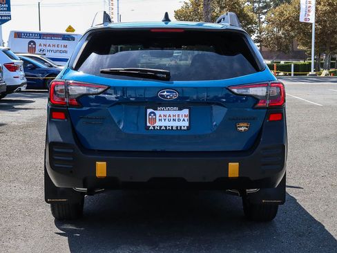 Used 2022 Subaru Outback Wilderness AWD/4WD image 8