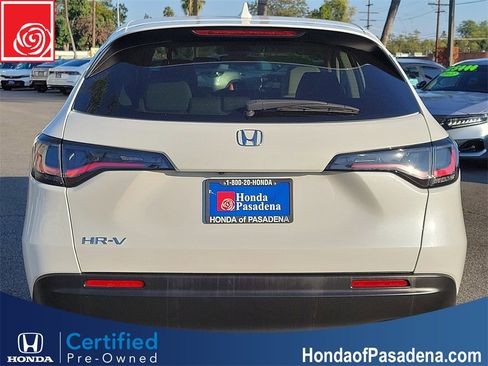 Certified 2023 Honda HR-V LX image 3