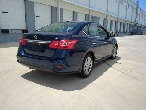 Used 2019 Nissan Sentra SV FWD image 5