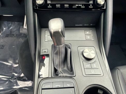 Used 2021 Lexus IS 350 F Sport AWD/4WD image 16