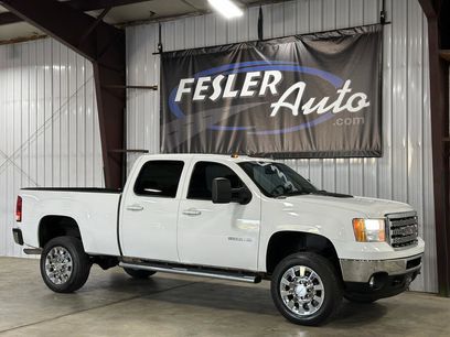 Used 2014 GMC Sierra 2500 SLT w/ SLT Convenience Package