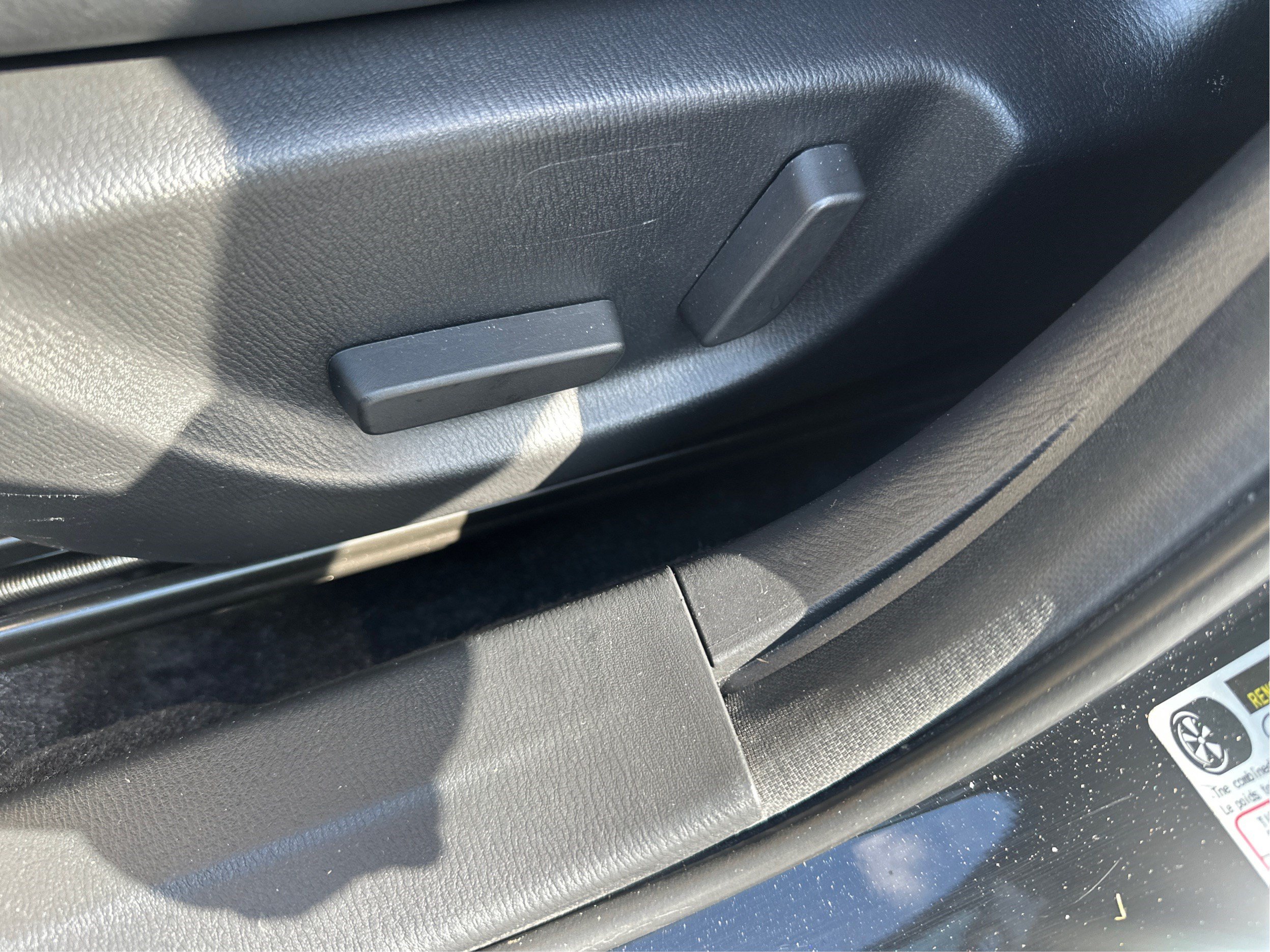 Used 2018 MAZDA MAZDA3 Touring FWD image 19