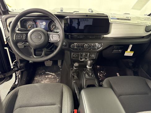 New 2026 Jeep Gladiator Sport image 15