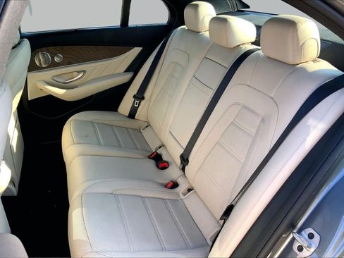 Used 2022 Mercedes-Benz E 53 AMG 4MATIC Sedan image 21