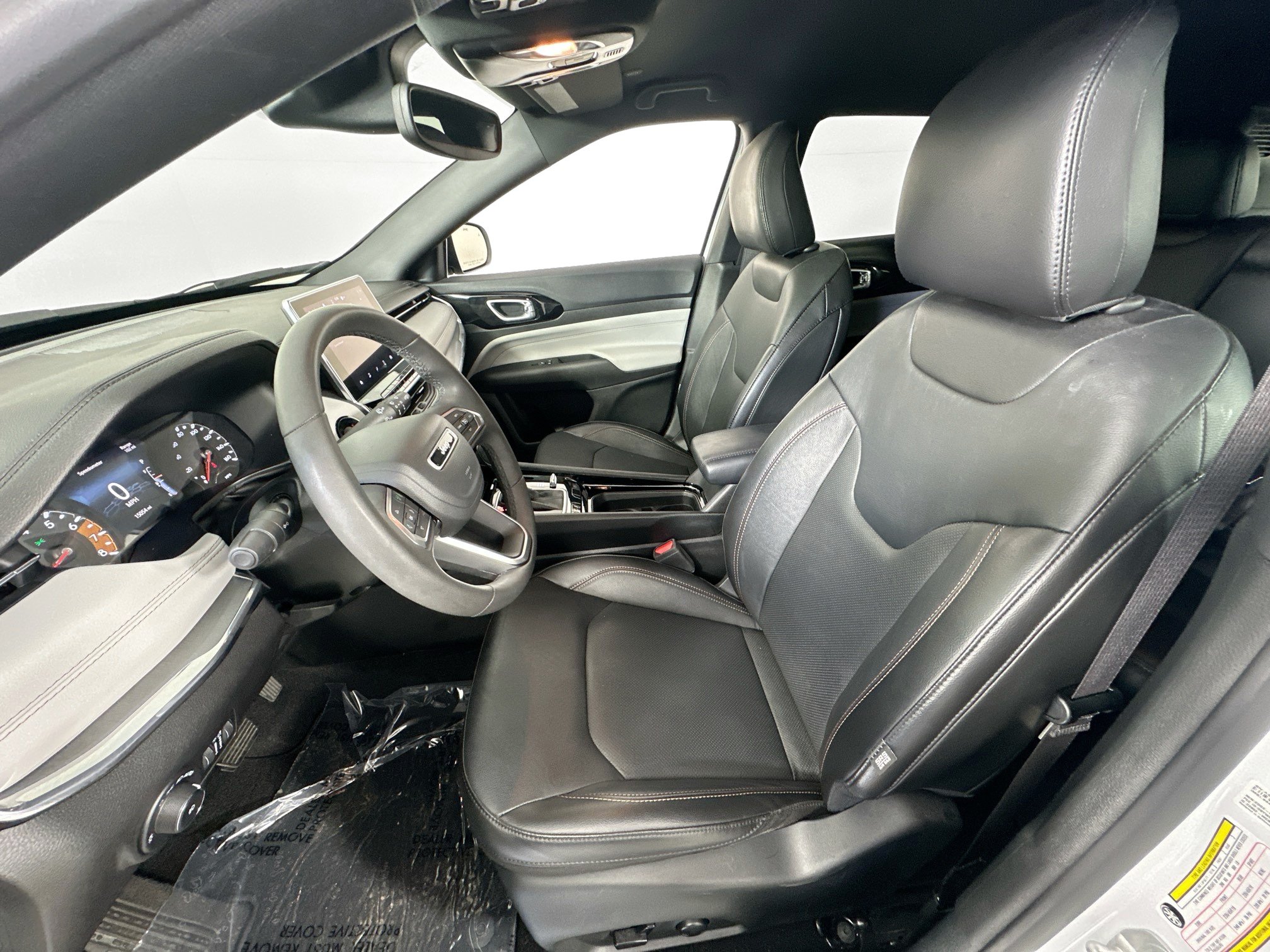 Used 2023 Jeep Compass Limited w/ Elite Group AWD/4WD image 20