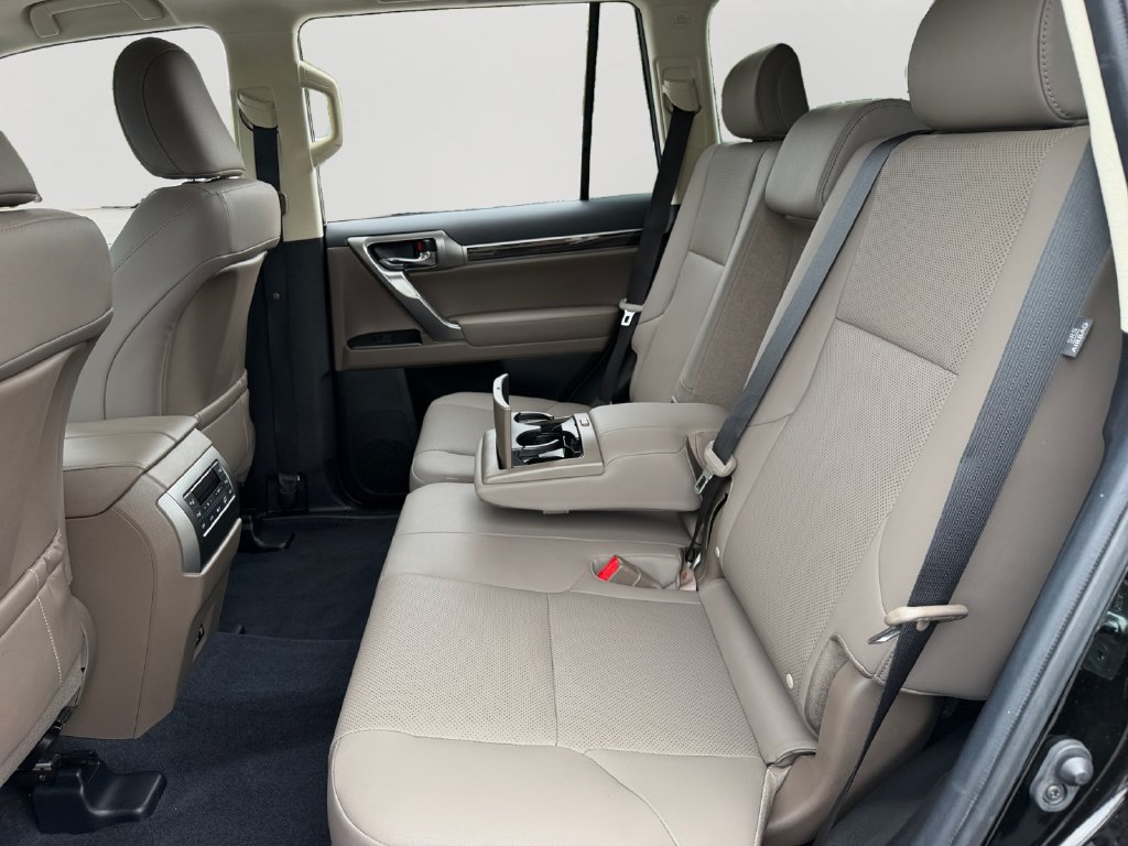 Certified 2023 Lexus GX 460 Premium w/ Premium Package AWD/4WD image 14