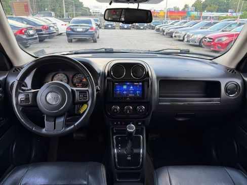 Used 2015 Jeep Patriot High Altitude AWD/4WD image 14