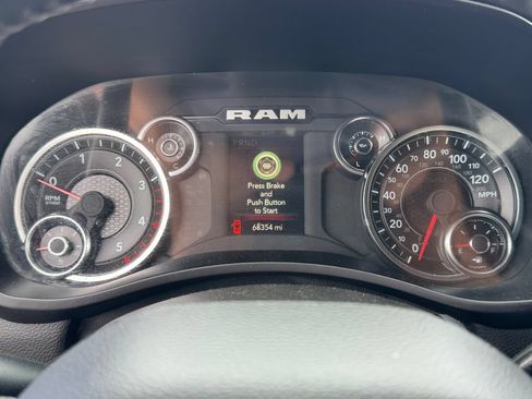 Used 2024 RAM 2500 Big Horn w/ Off Road Package AWD/4WD image 25