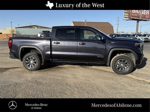 Used 2024 GMC Sierra 1500 AT4 w/ Technology Package image 1