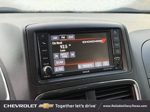 Used 2019 Dodge Grand Caravan SE FWD image 20