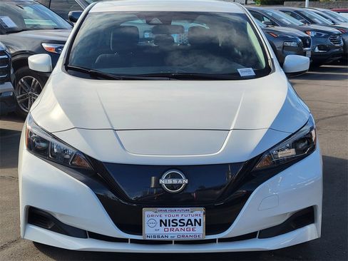 Used 2023 Nissan Leaf S image 29