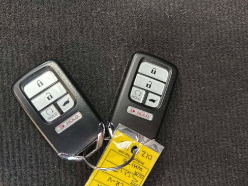 Used 2017 Honda CR-V EX image 17