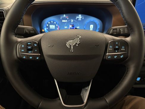 Used 2025 Ford Bronco Sport Outer Banks w/ Outer Banks Tech Package+ image 20