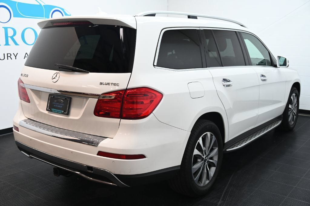 Used 2016 Mercedes-Benz GL 320 BlueTEC 4MATIC w/ Premium I Package image 3