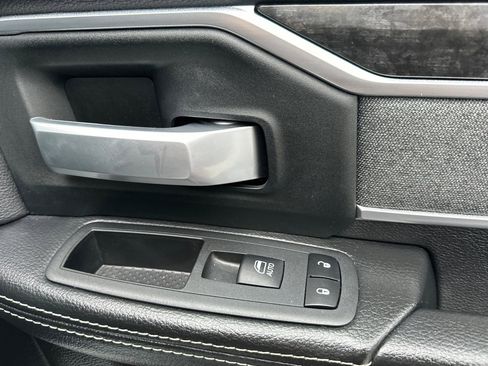 Used 2019 RAM 2500 Big Horn image 21