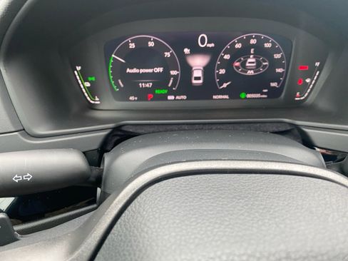 Certified 2025 Honda Accord EX-L image 13