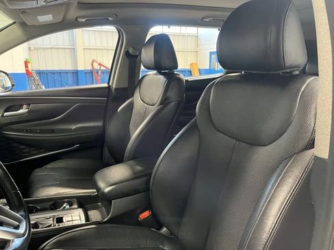 Used 2019 Hyundai Santa Fe AWD image 22
