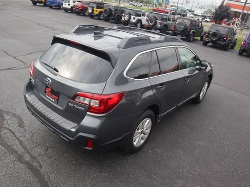 Used 2018 Subaru Outback 2.5i Premium AWD/4WD image 25