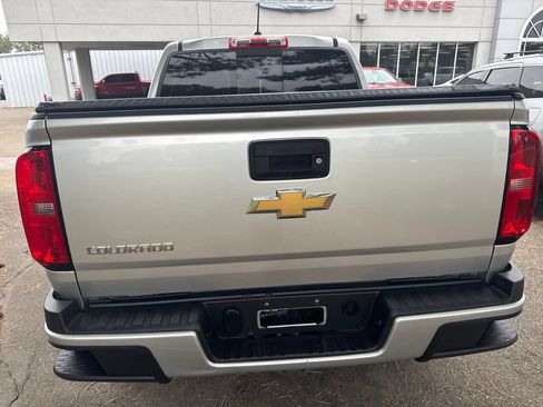 Used 2016 Chevrolet Colorado Z71 AWD/4WD image 7