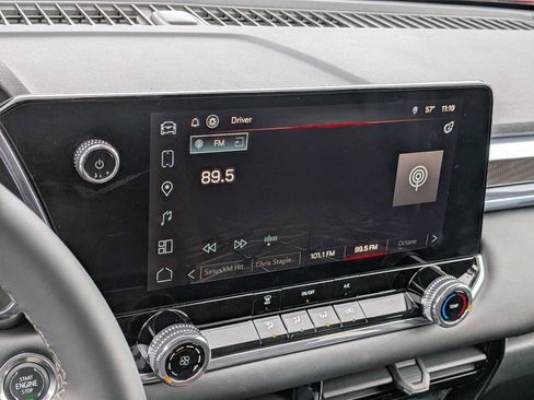 Used 2024 GMC Canyon Elevation w/ Trailering Package image 29