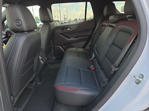 New 2027 Chevrolet Equinox RS w/ Safety and Technology Package FWD image 11