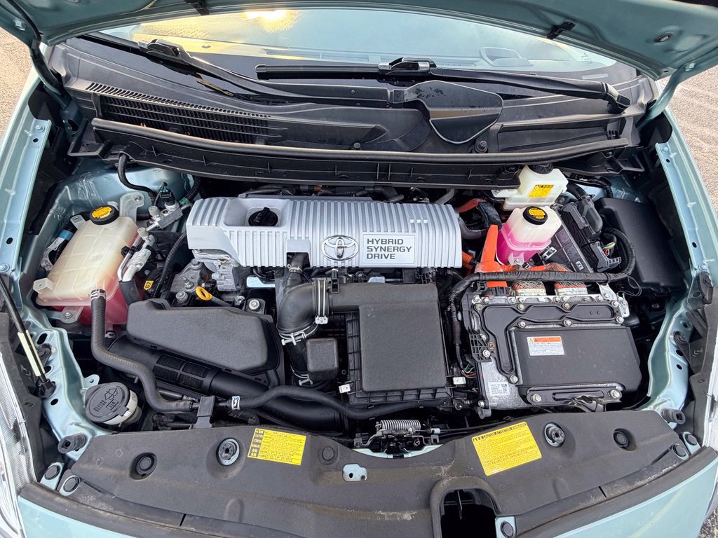 Used 2013 Toyota Prius Four w/ Deluxe Solar Roof Pkg FWD image 42