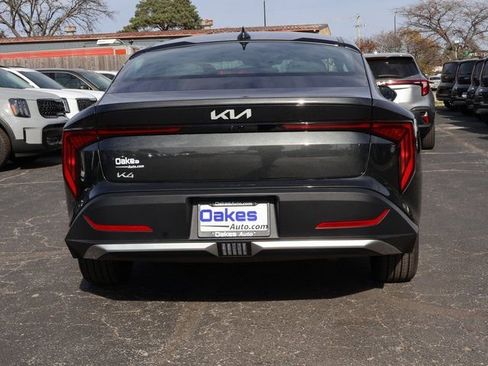 New 2025 Kia K4 EX image 6