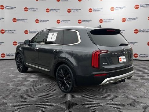 Used 2021 Kia Telluride SX w/ SX Prestige Package image 3