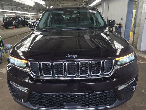 Used 2022 Jeep Grand Cherokee Limited 4xe AWD/4WD image 3